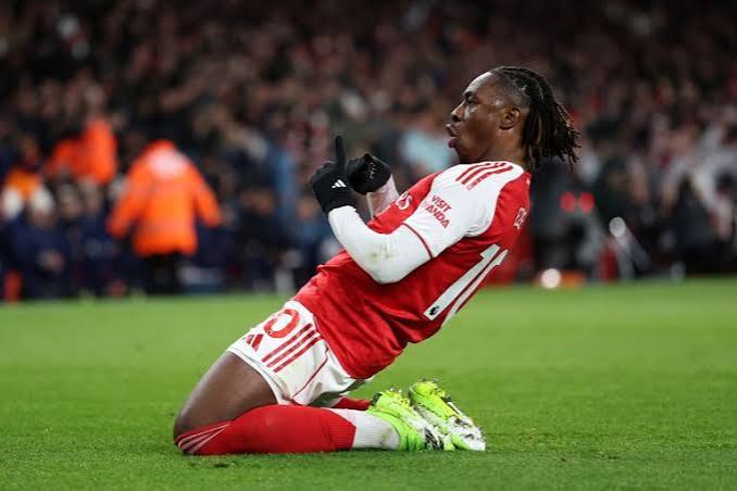 Eze : Entre le village médiéval perché sur la Côte d’Azur et l’étoile montante du football anglais